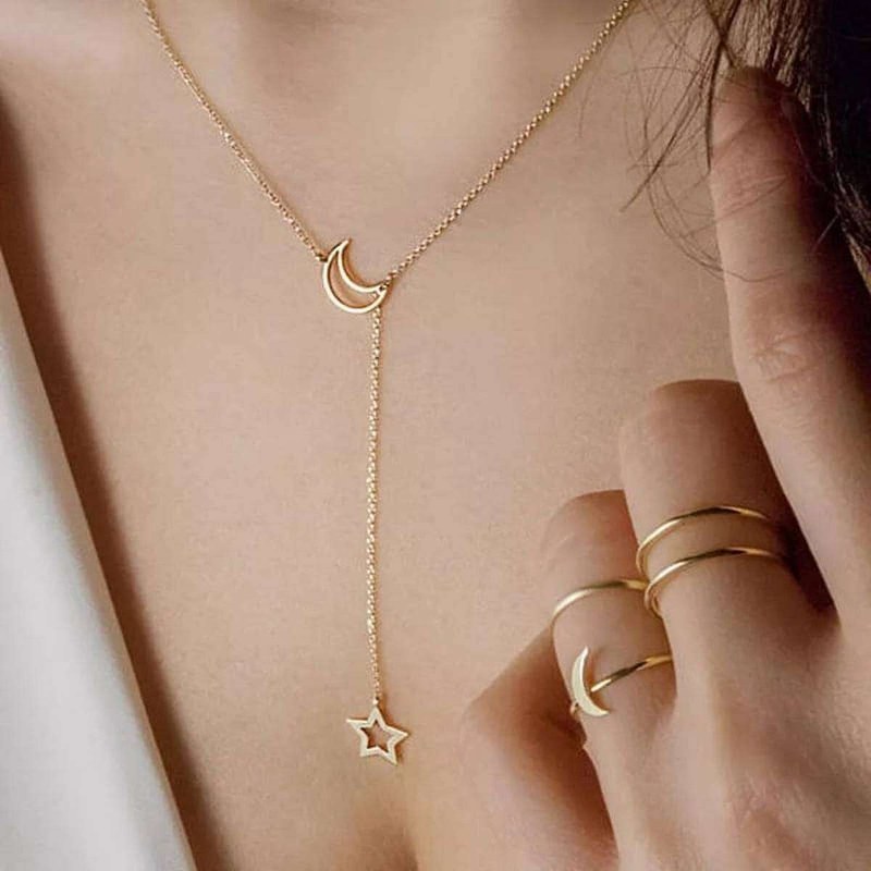 Item Type: Necklaces Necklaces Type: Link Chains Plating: Gold Plated Style: TRENDY Material: Alloy Main Stone: Crystal, Rhinestone Occasion: Anniversary, Engagement, Gift, Party S